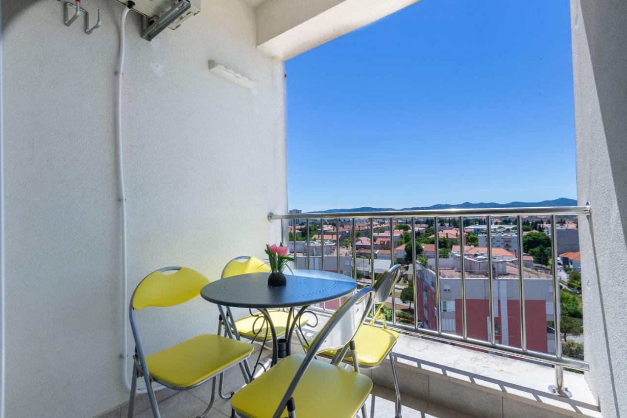 Jadran apartment with balcony&parking garage Zadar Bagian luar foto