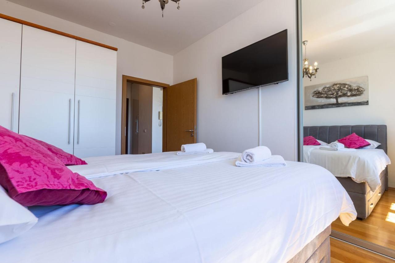 Jadran apartment with balcony&parking garage Zadar Bagian luar foto
